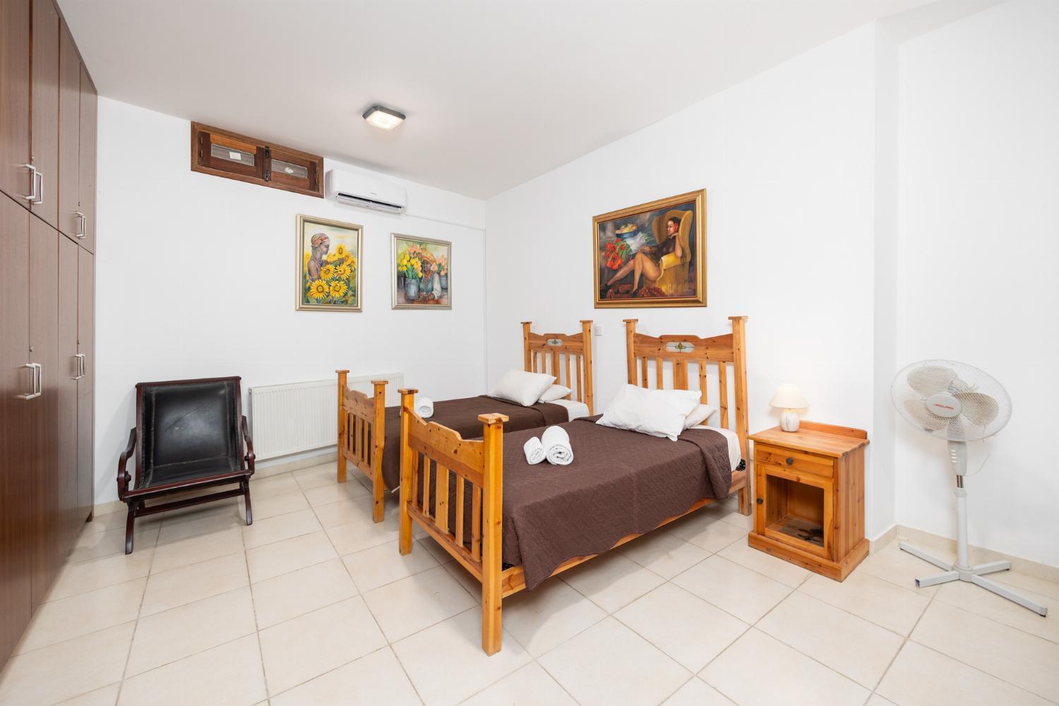 Villa Irene Palace Paphos Buitenkant foto